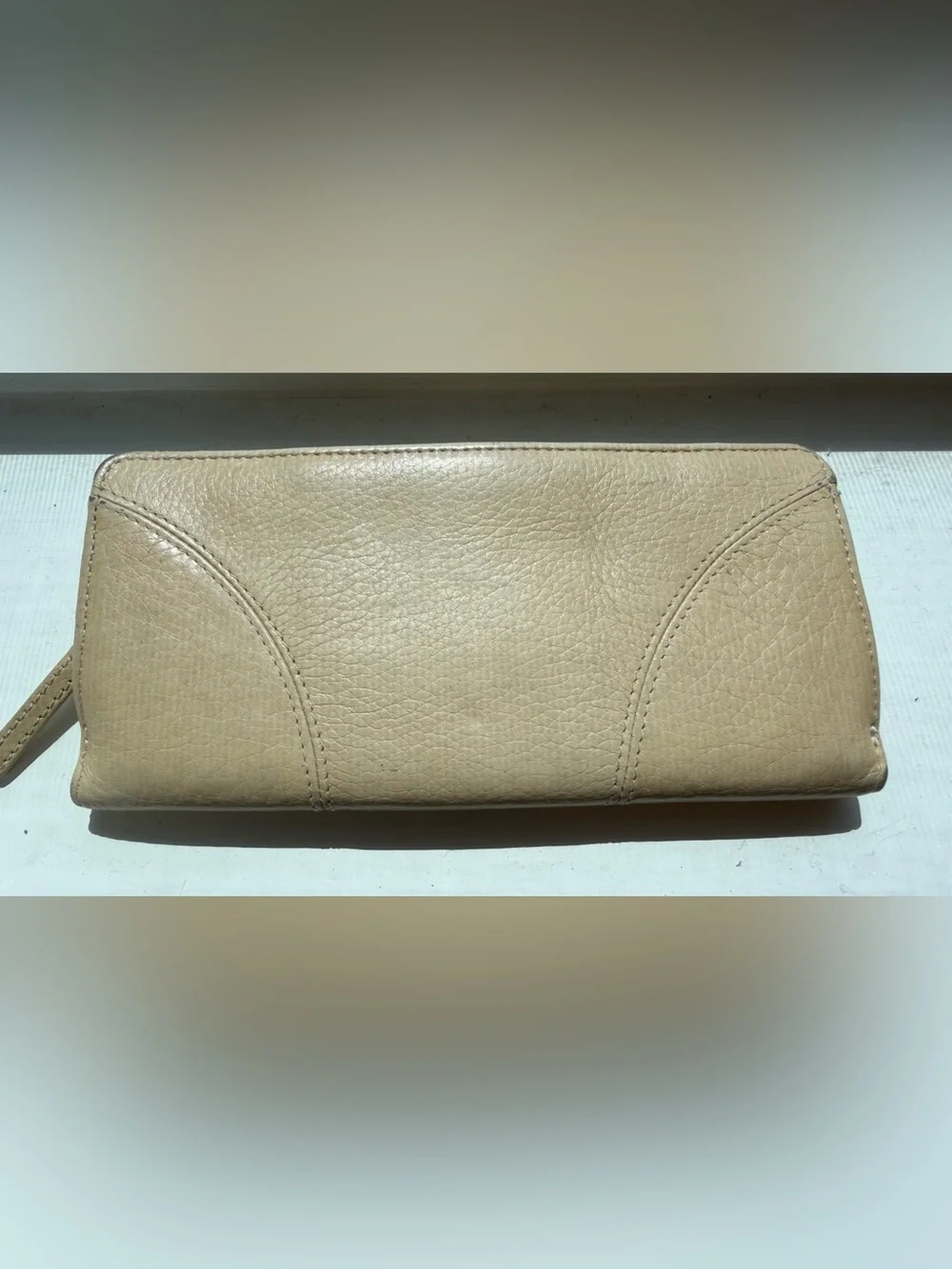 Brahmin wallet cream leather vintage extra clean